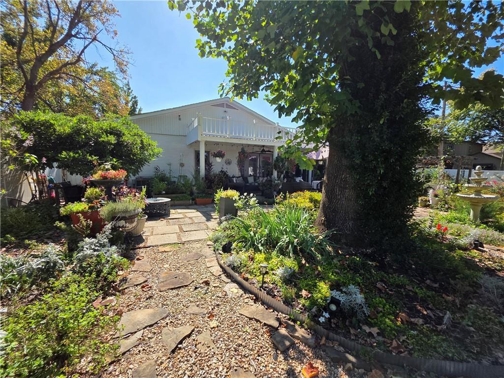 610 Central Avenue — photo 50
