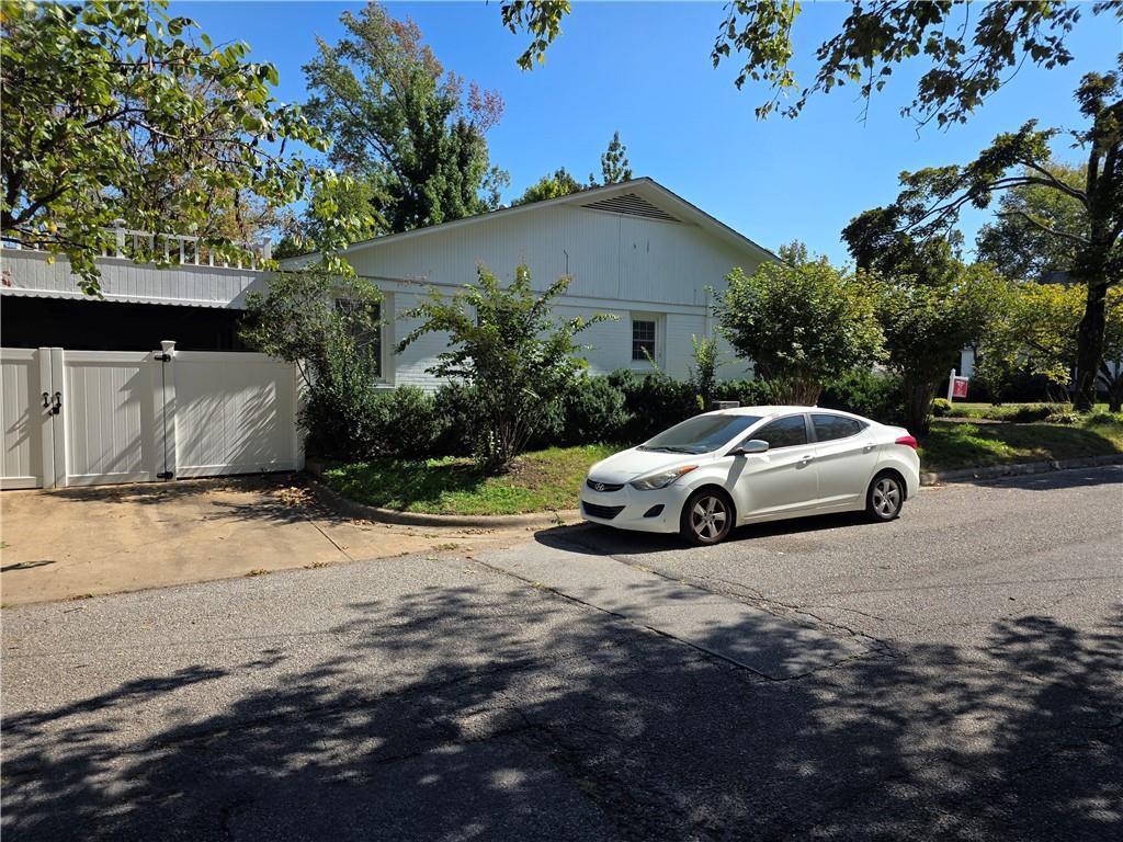 610 Central Avenue — photo 53