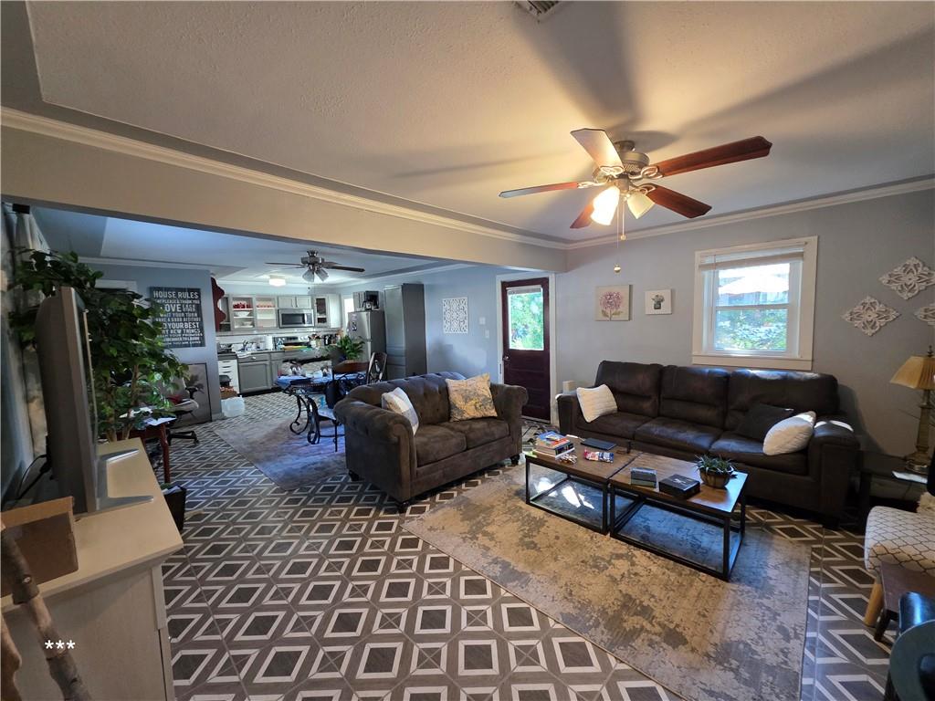 610 Central Avenue — photo 59